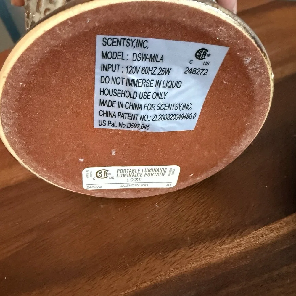 Scentsy MILANO Full Size Warmer Renaissance Blue and Brown Highlights Retired